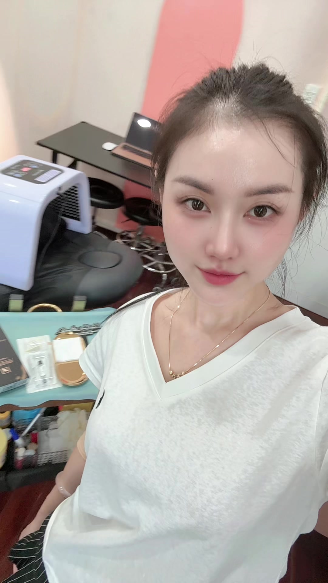 @Xinh Xinh Beauty & Academy