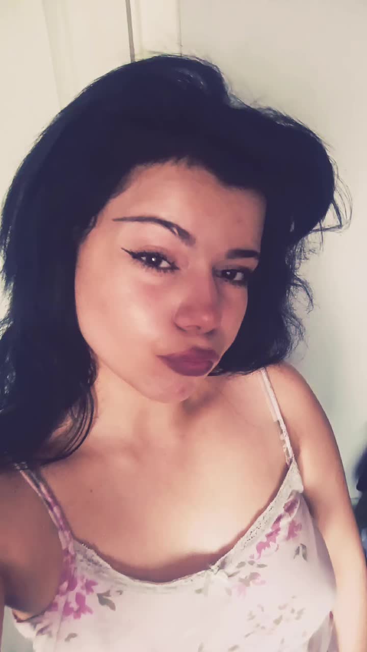 @OtistikLaraa