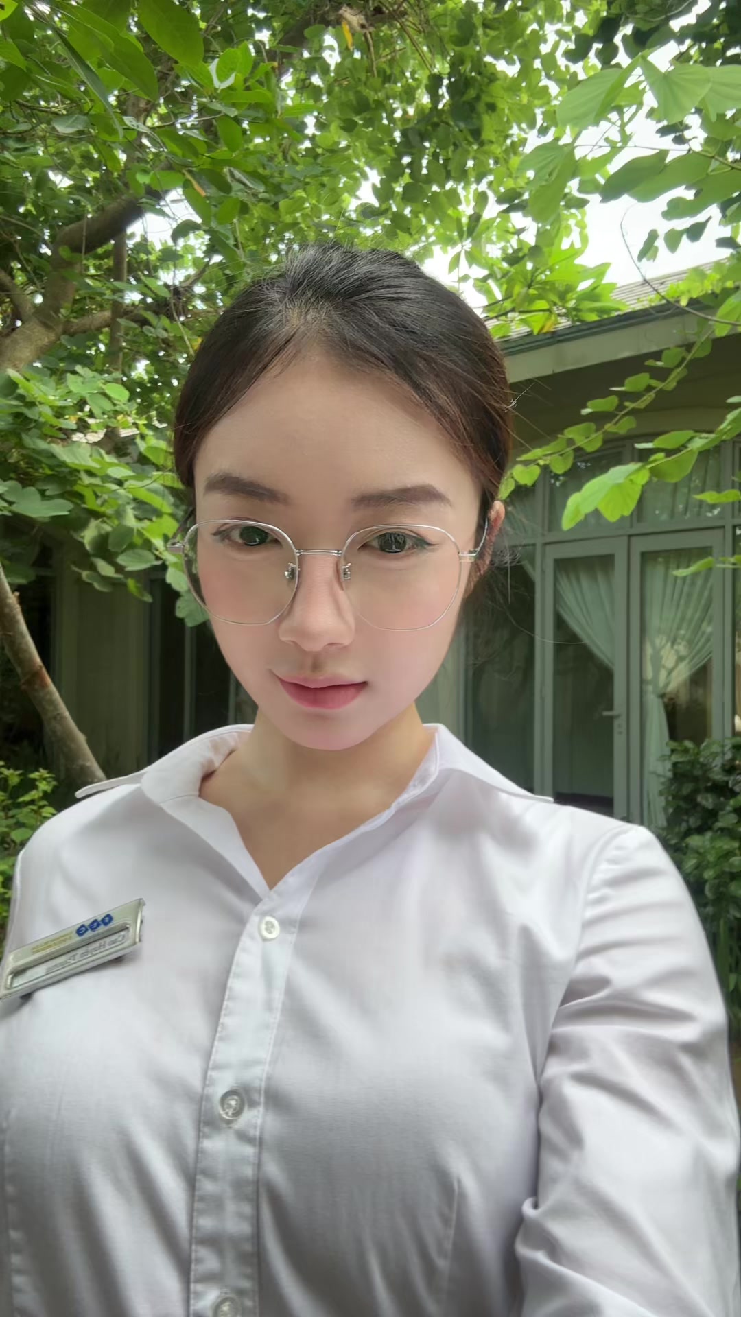 @th&ocirc;n