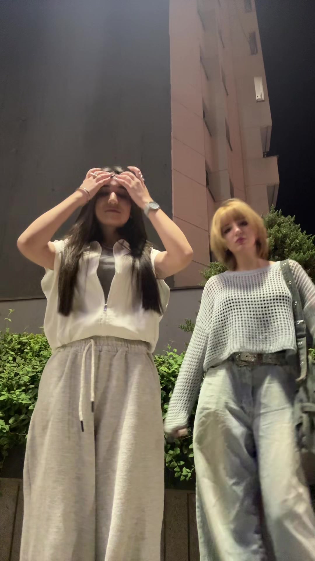 @Sari