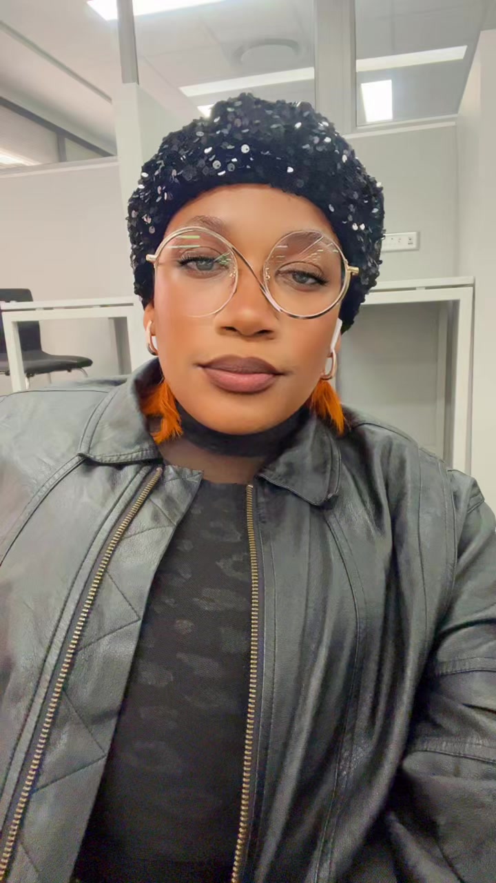 @Zizikazi Khuphiso