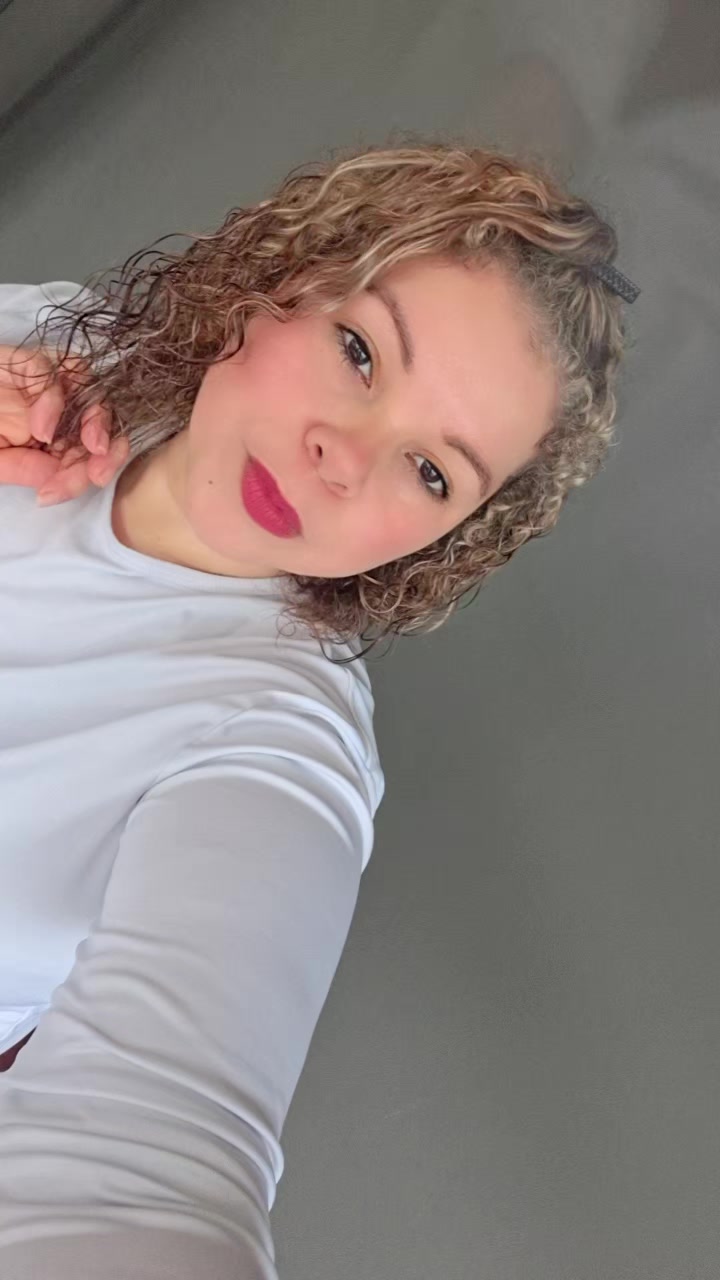 @michellyholanda87