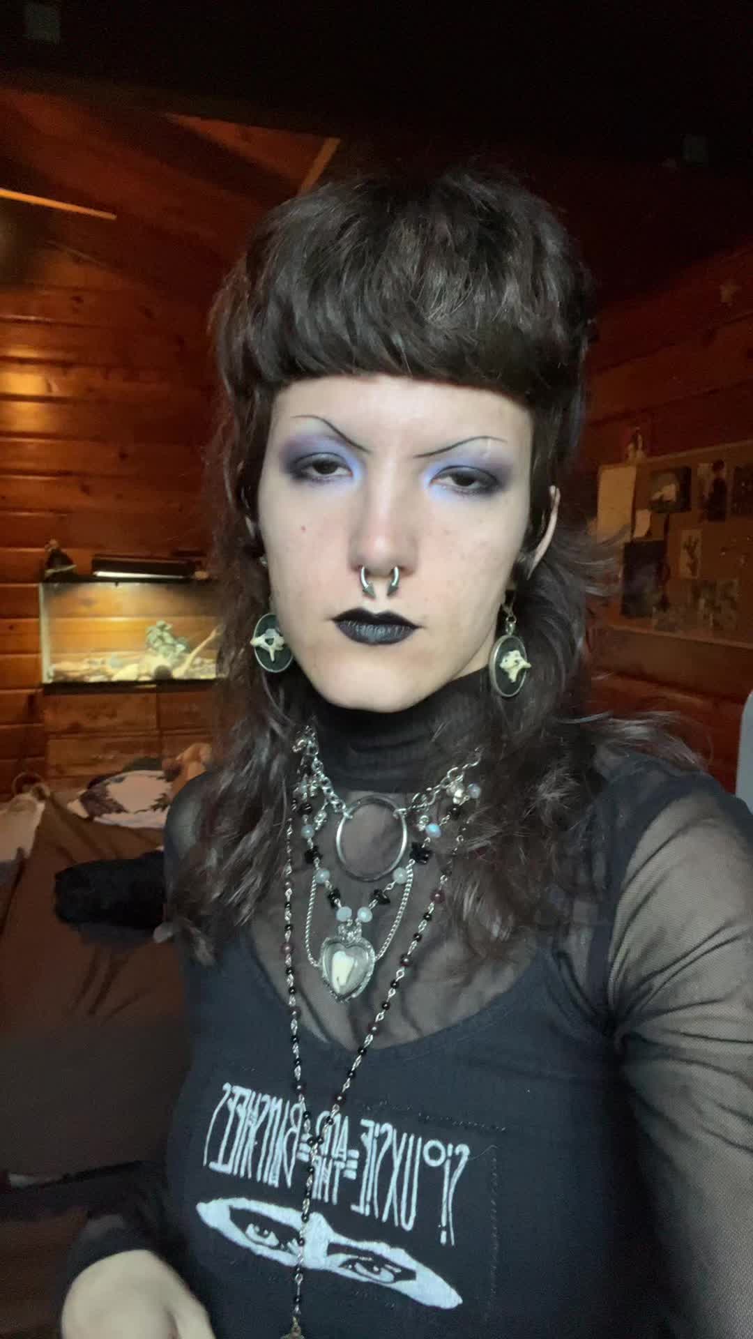 @80s horror character ⚰️