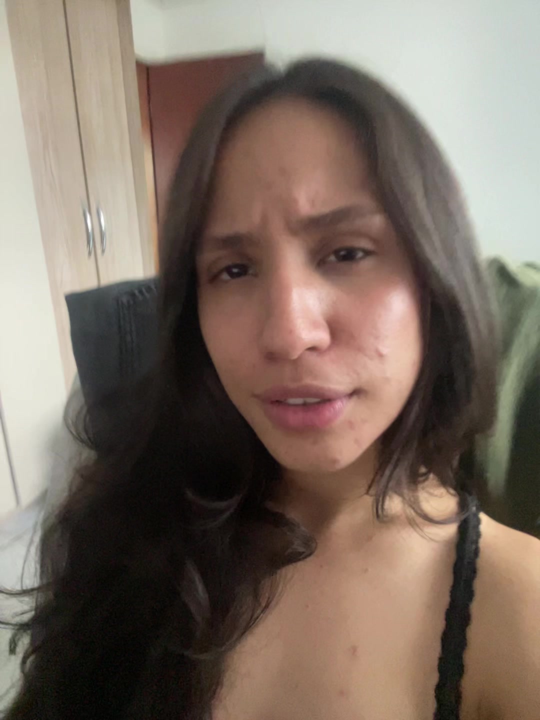 @Jheni