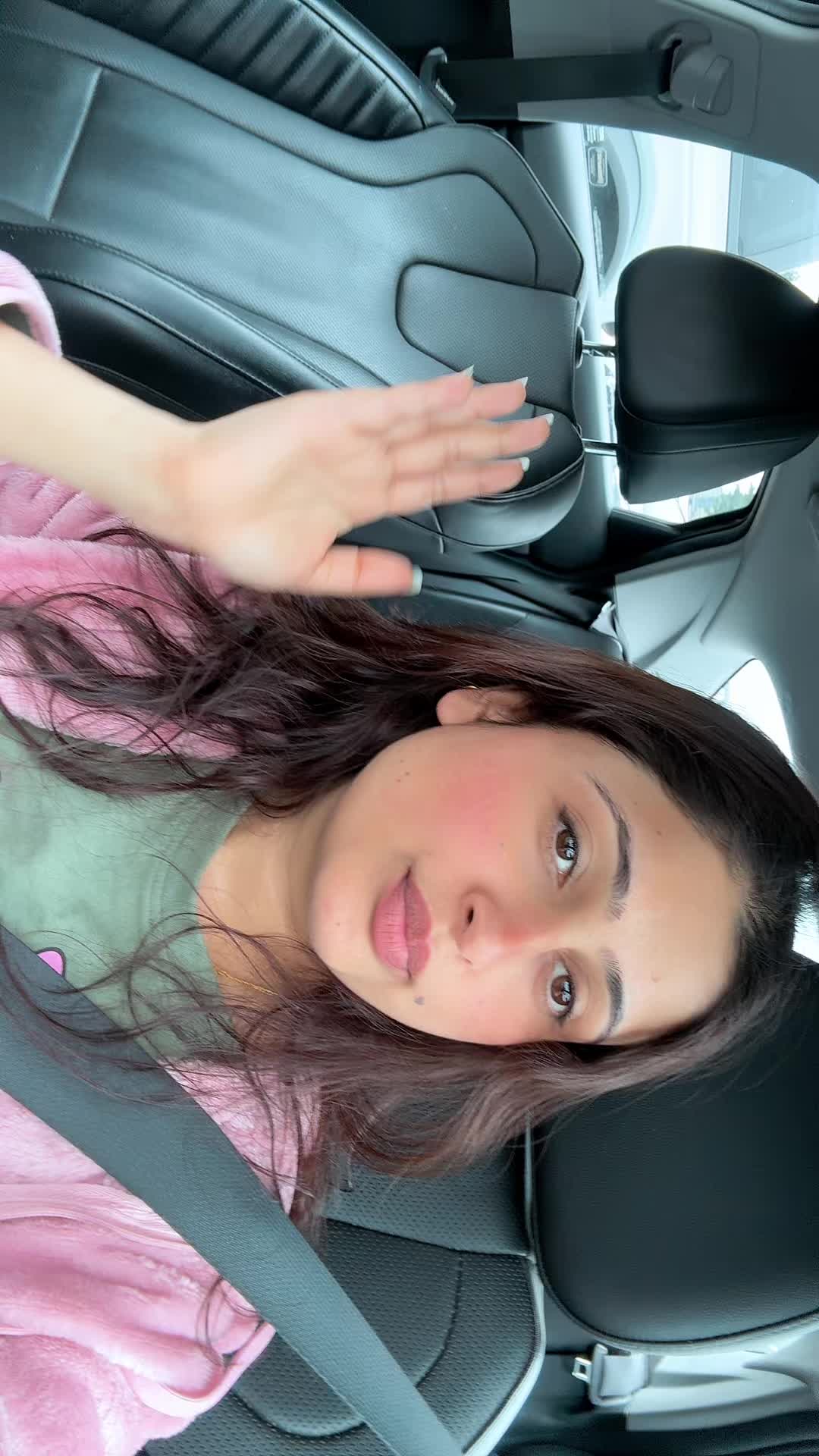 @MsShe