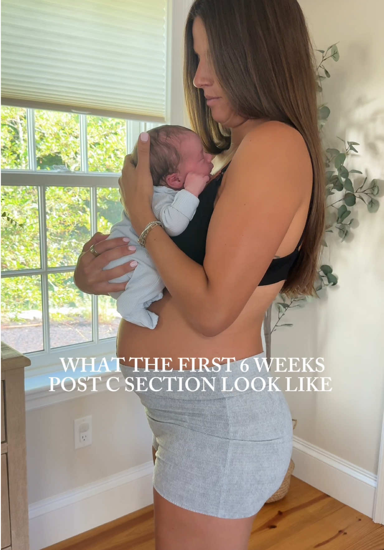 @Ari | Motherhood & Fitness