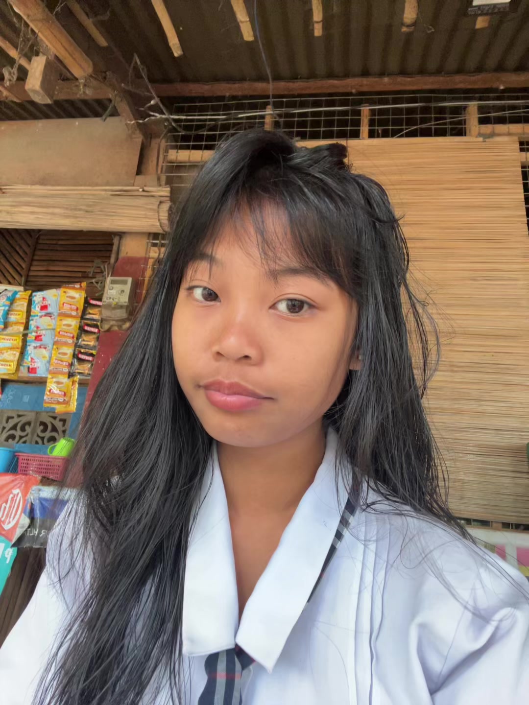 @Ainie