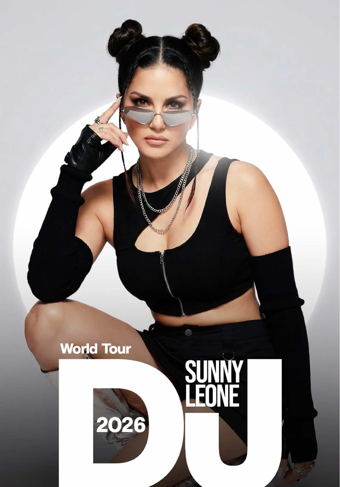 @Sunny Leone