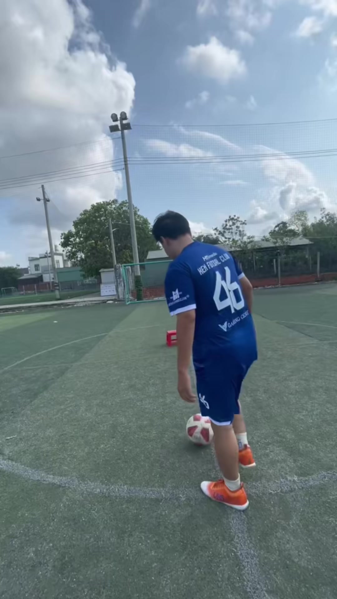 @Thầy T&acirc;n Sports