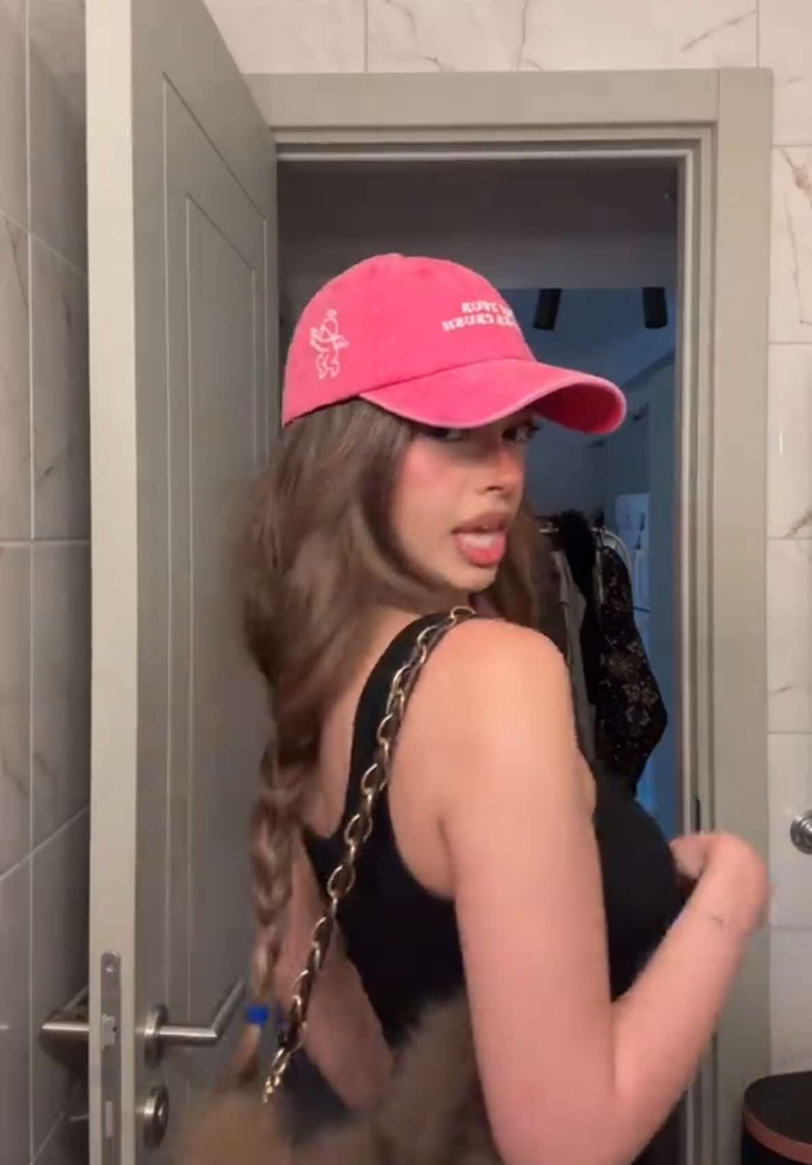 @narincaparoglu