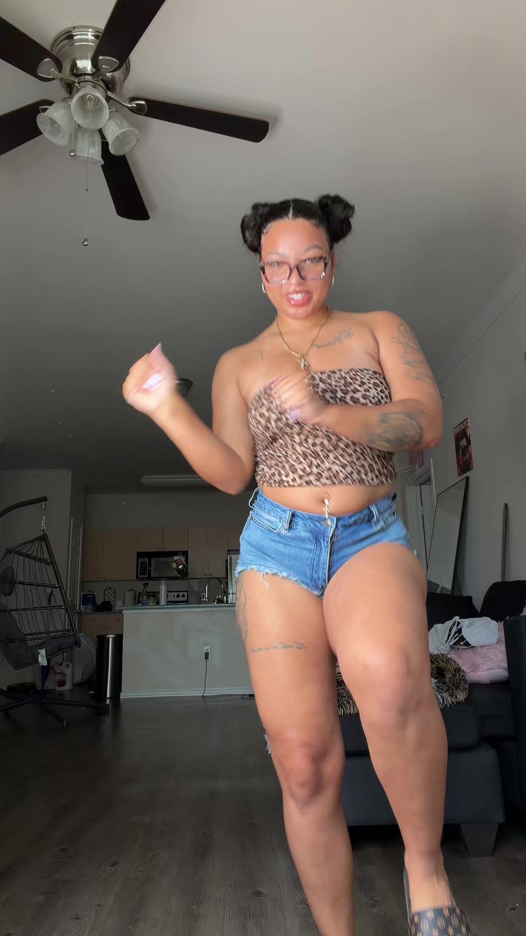 @simplyleeyaa