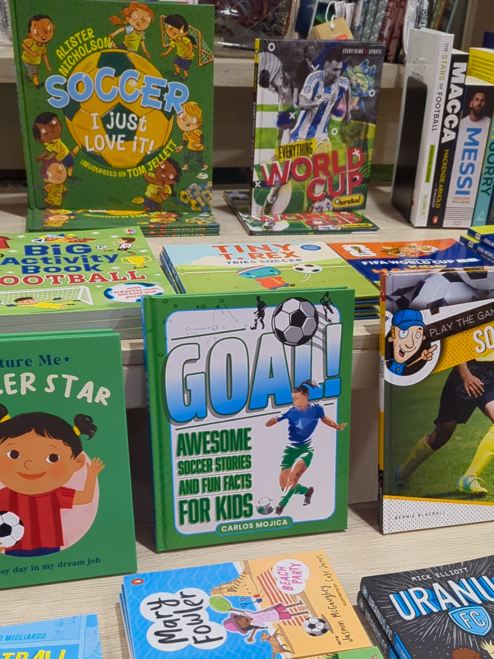 @Dymocks Rouse Hill