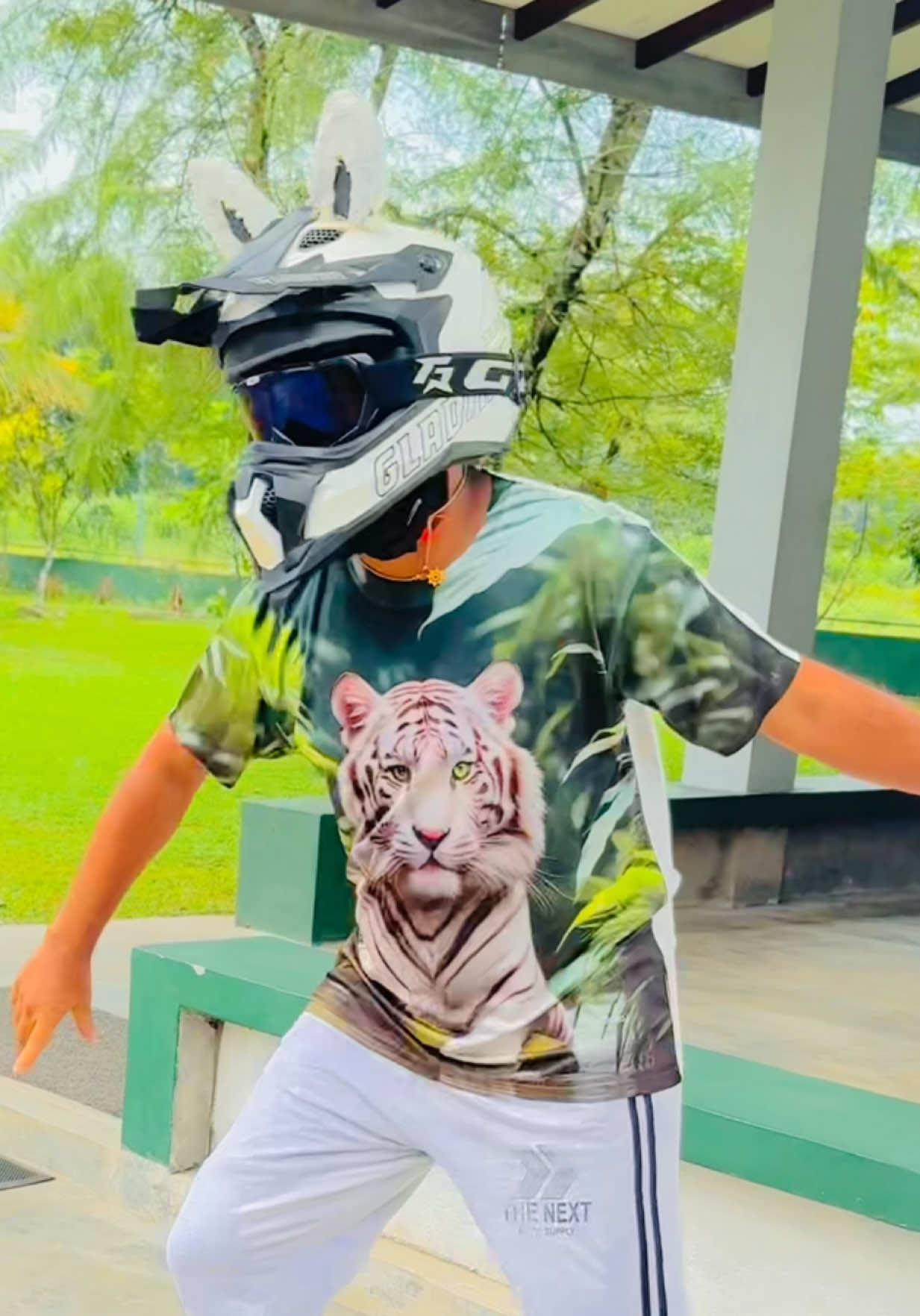 @𝗛𝗲𝗹𝗺𝗲𝘁 𝗕𝗼𝘆 😊🎖️🫡