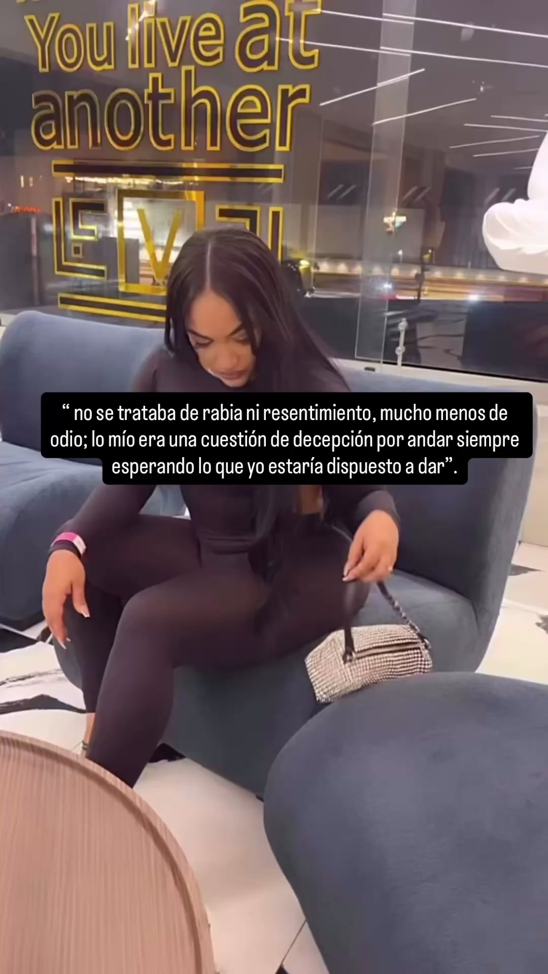 @obeylis 🌸🌹
