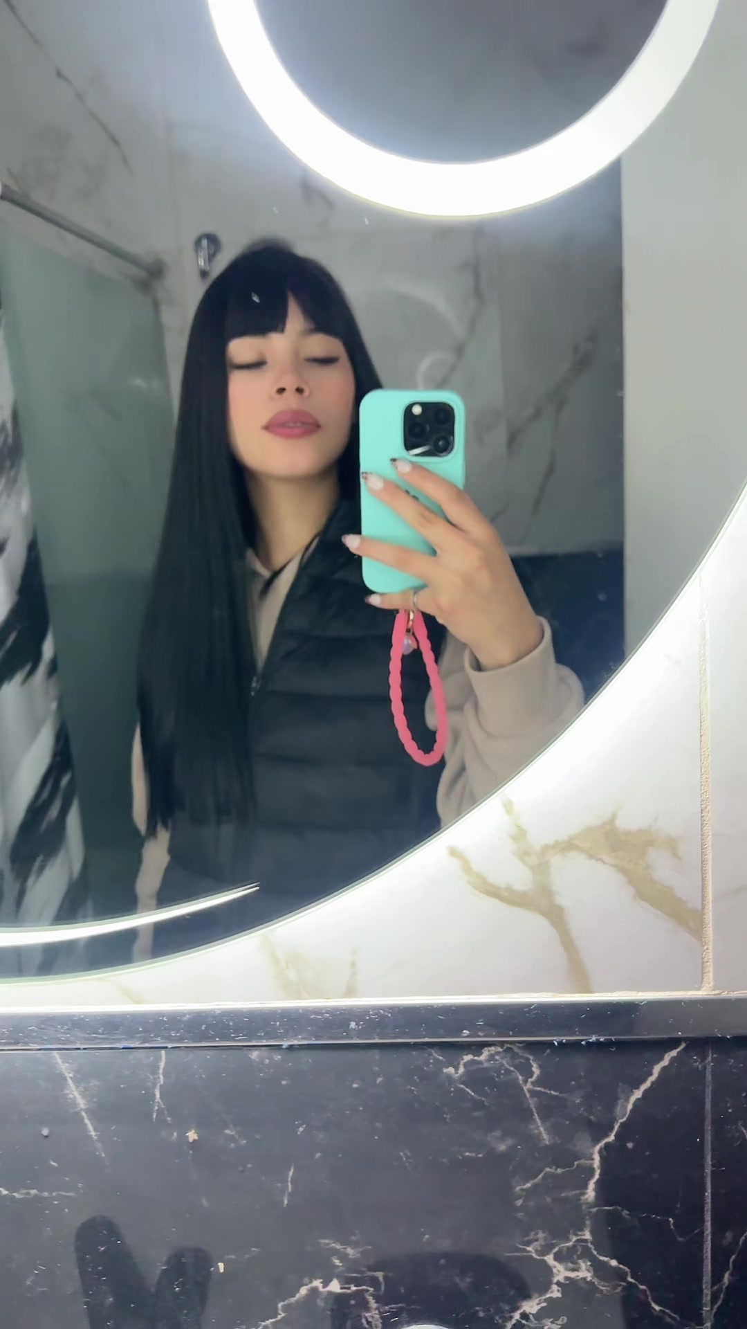 @avisaaaleee12
