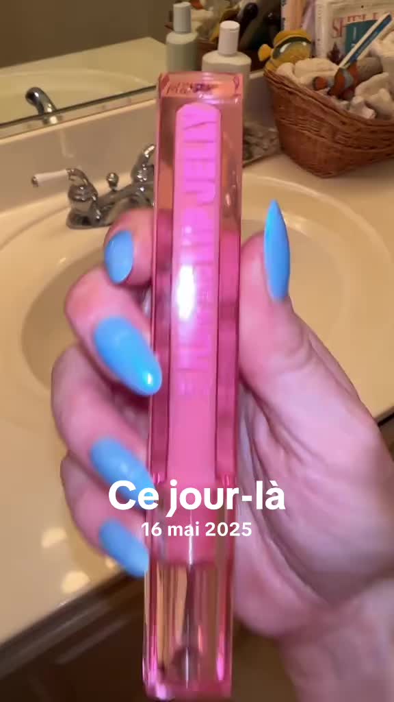 @LibbyDietrix&reg;