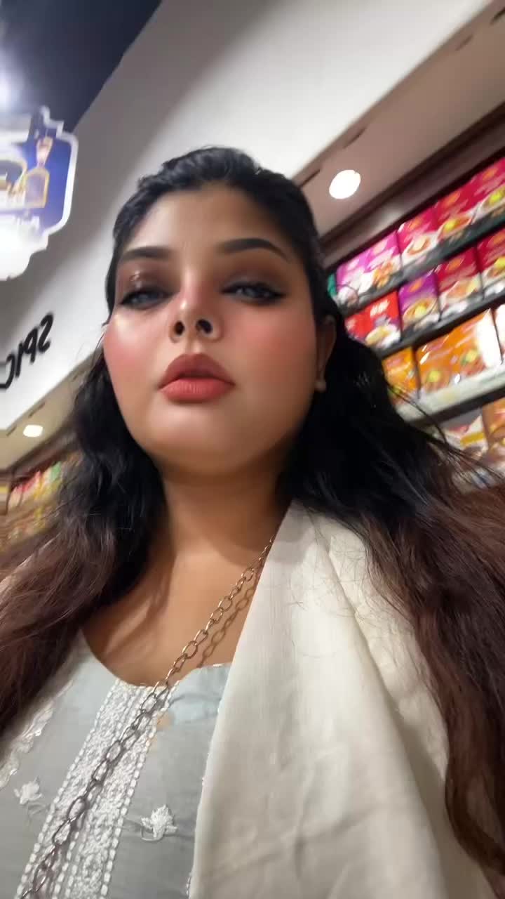 @Insha khan 🇵🇰💞🇦🇪