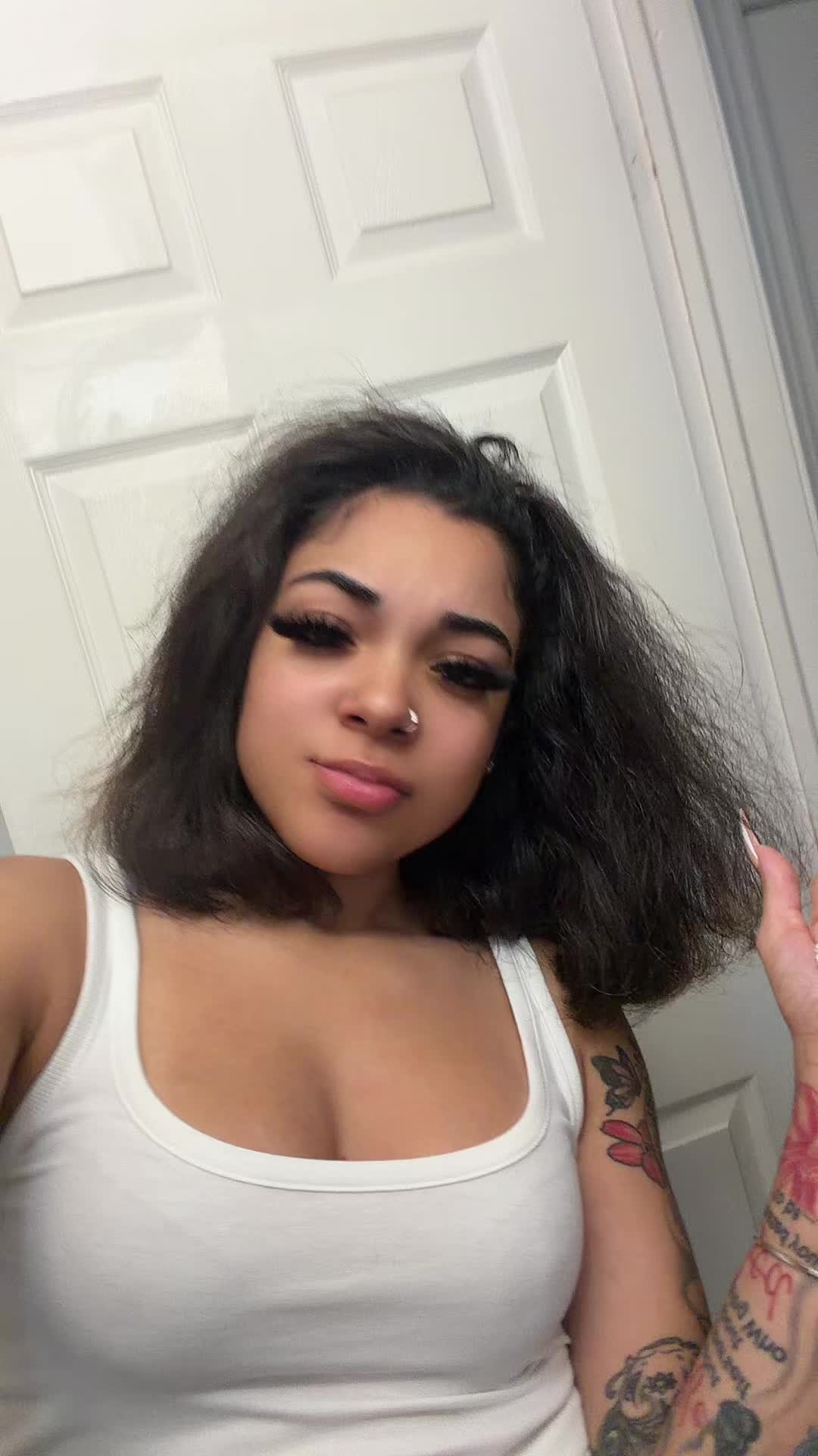 @mya