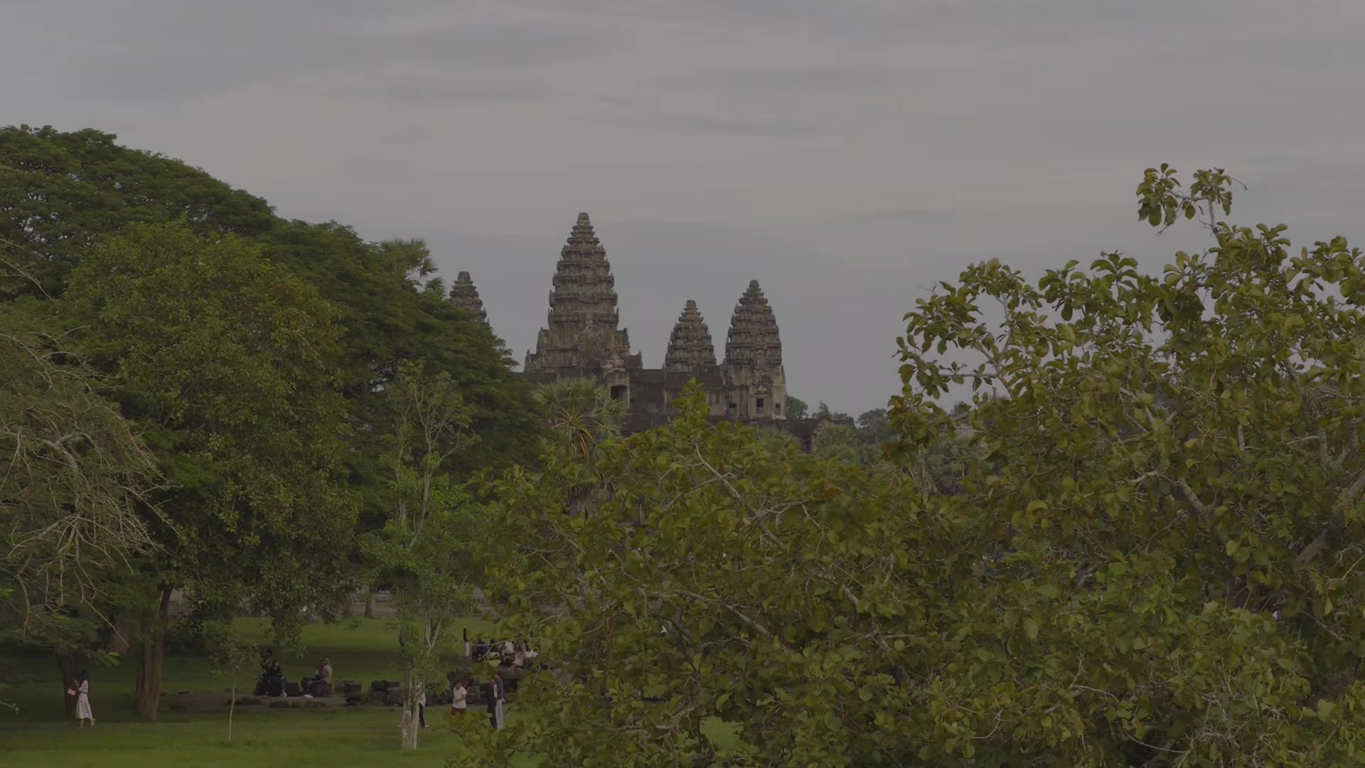 @Van Sophearak- សុភារះ🇰🇭