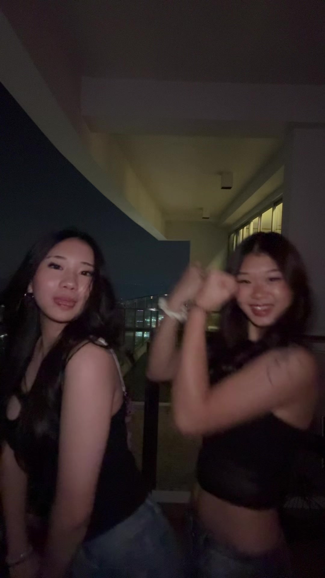 @kxq1z