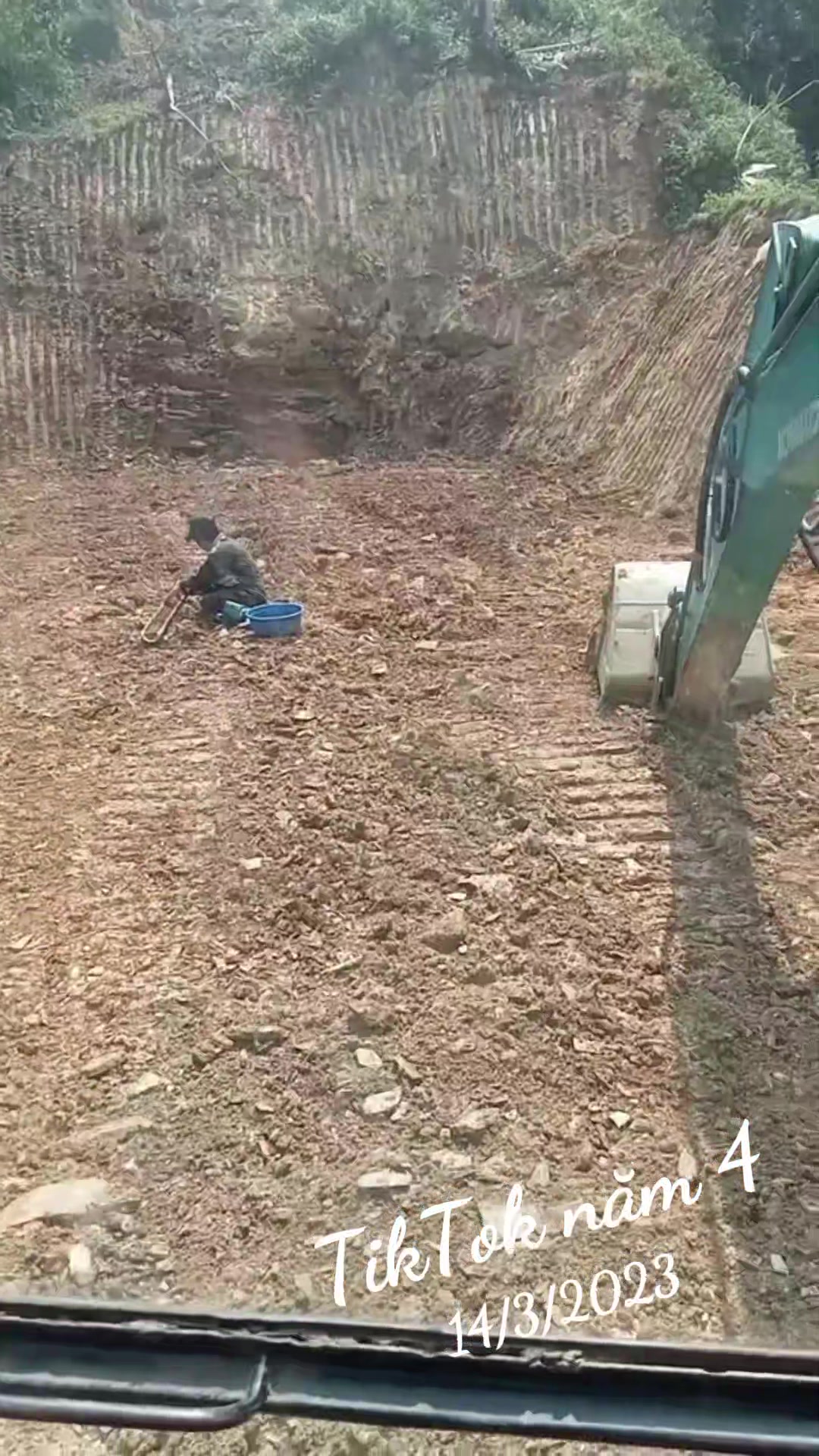 @𝒔𝒌𝒆𝒆𝒃