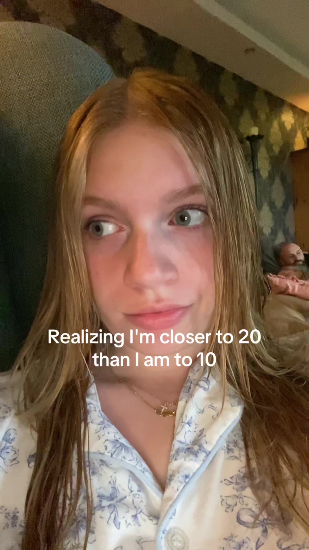 @Viviana