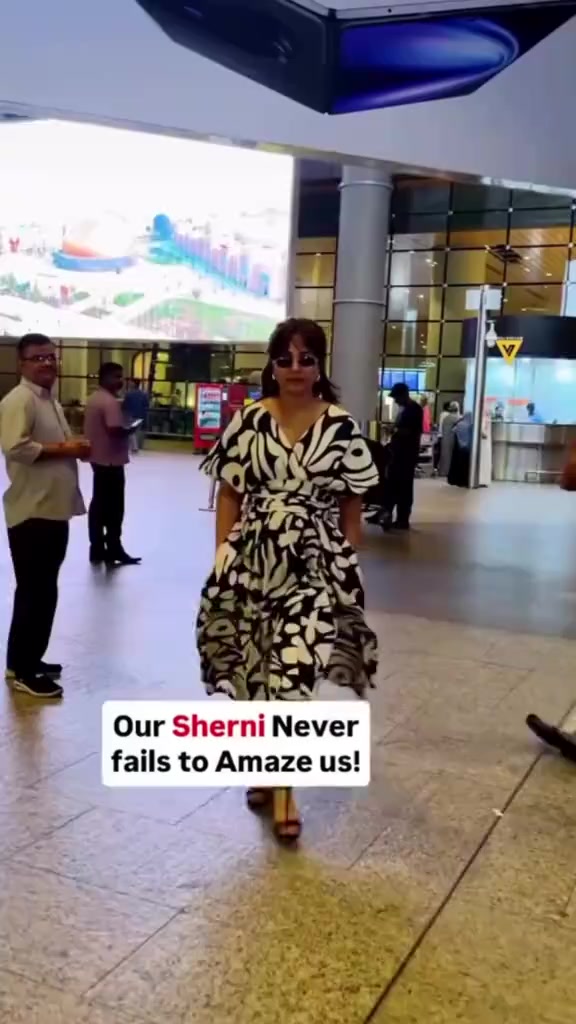 @Hina Khan 💎