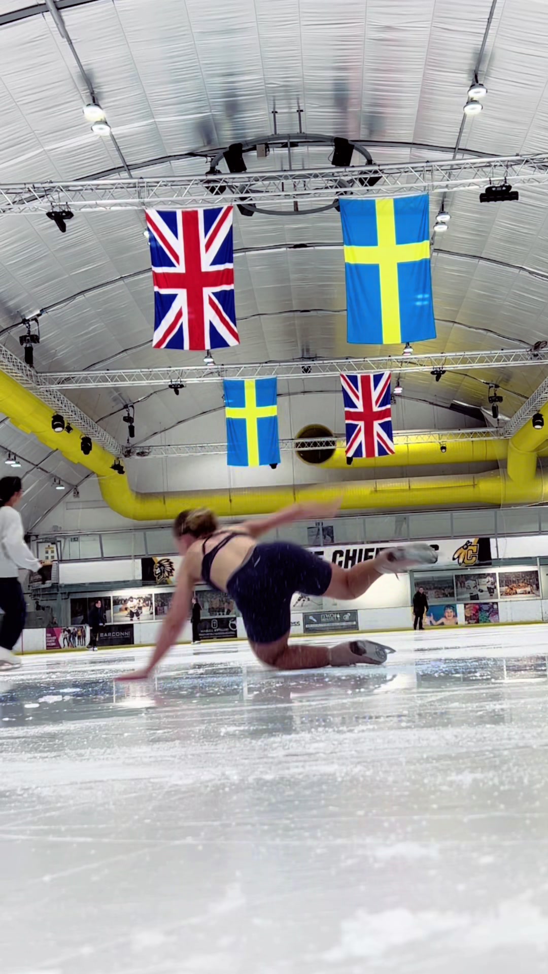 @Evangeline Perry ⛸️🇬🇧