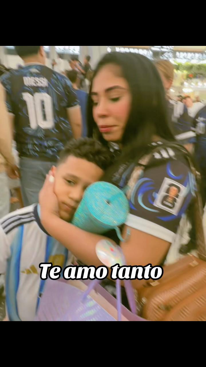 @Mariiee 🤑😍