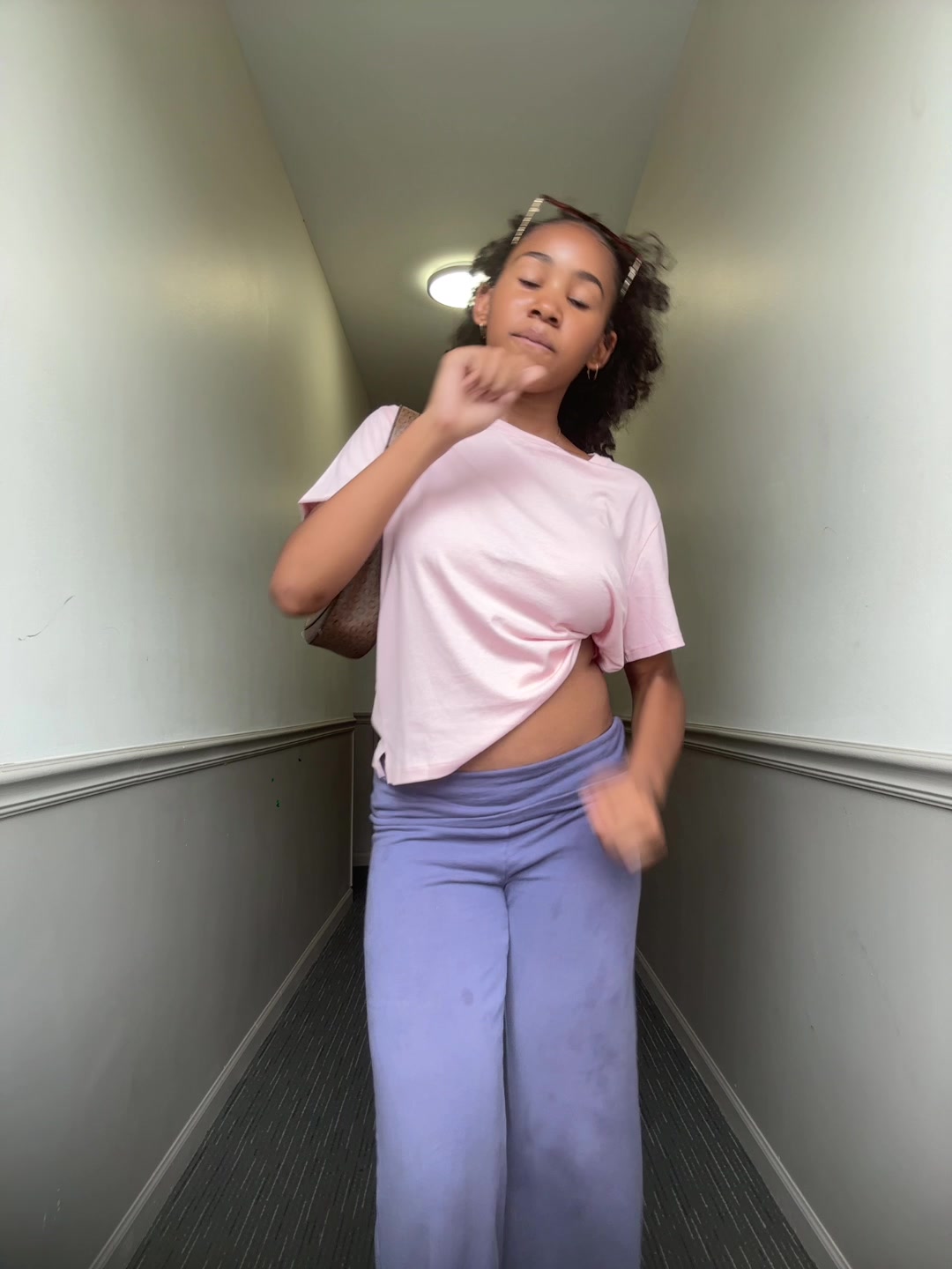 @Curlsbyhana