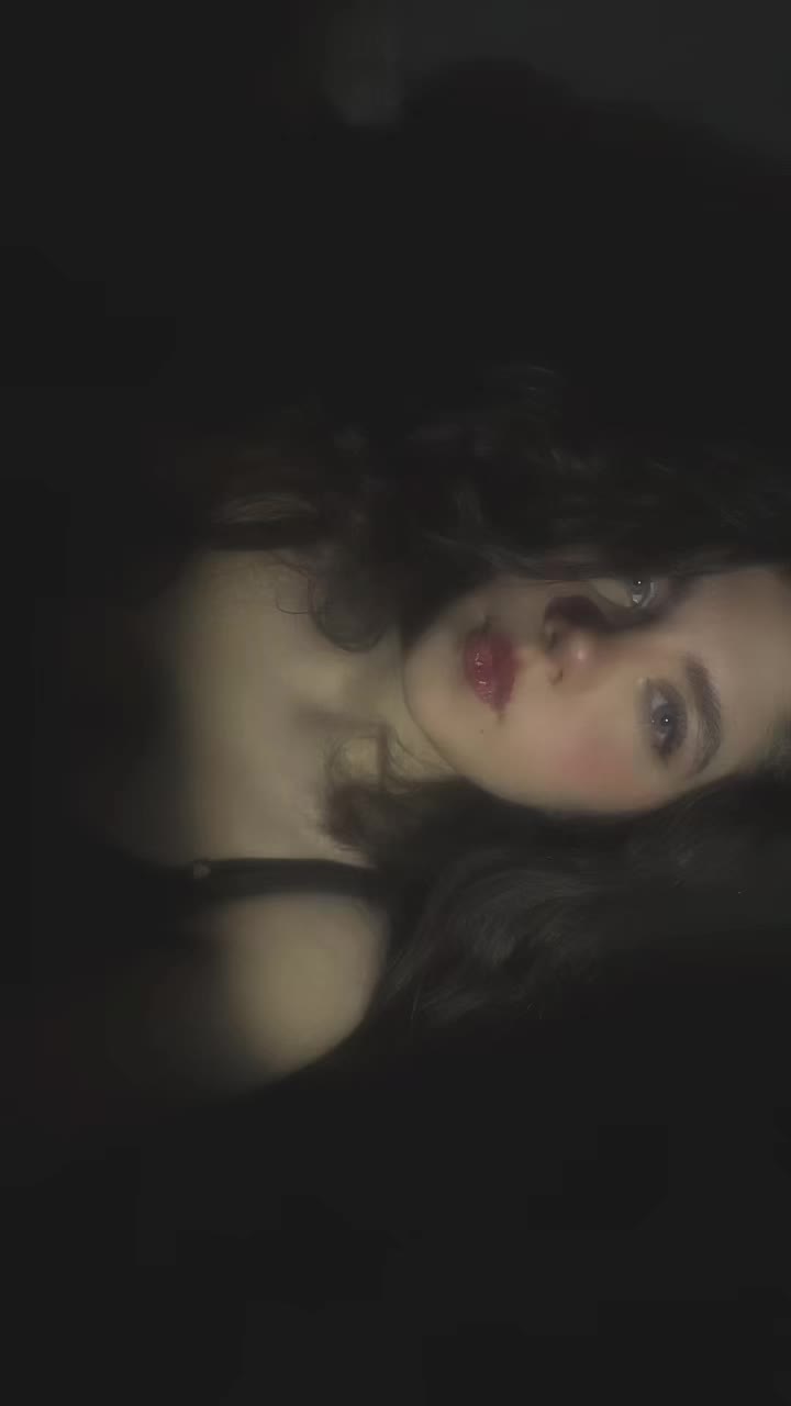 @callmeheli0