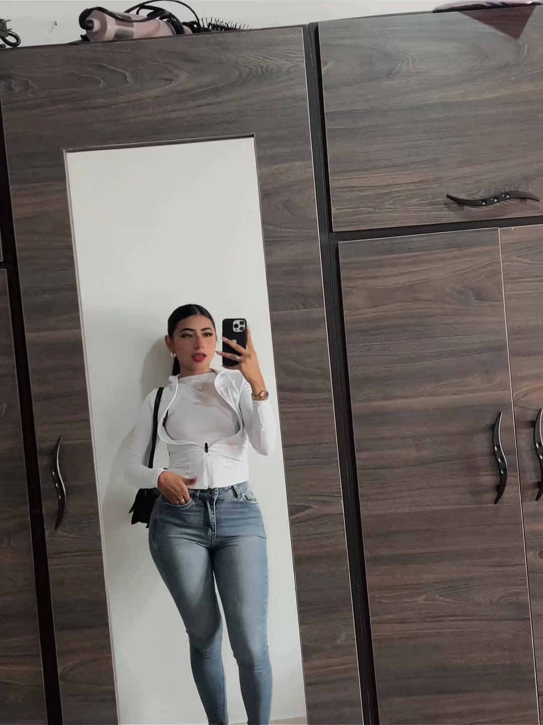 @Sánchez Yineth