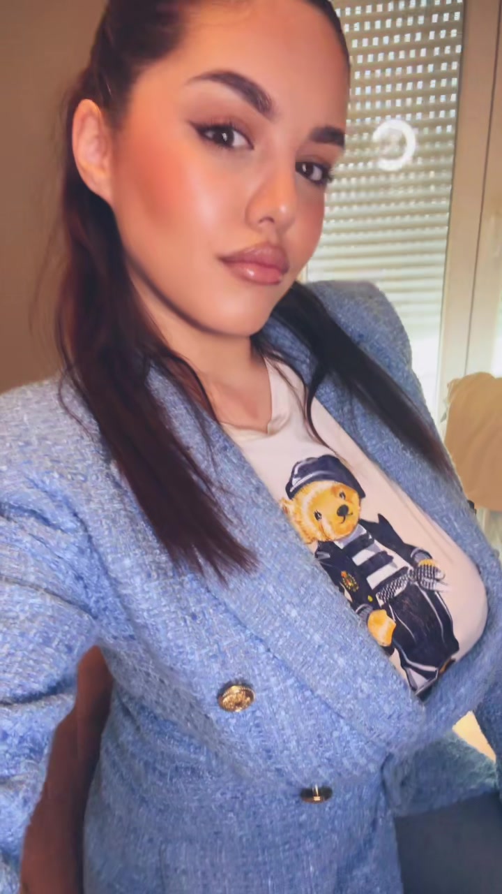 @𝑳𝑴🌺