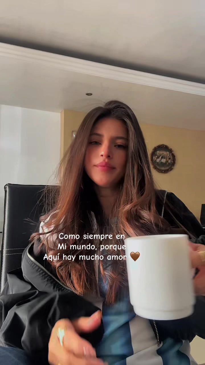 @ᴀɴɢɪᴇ ❥🦋✨