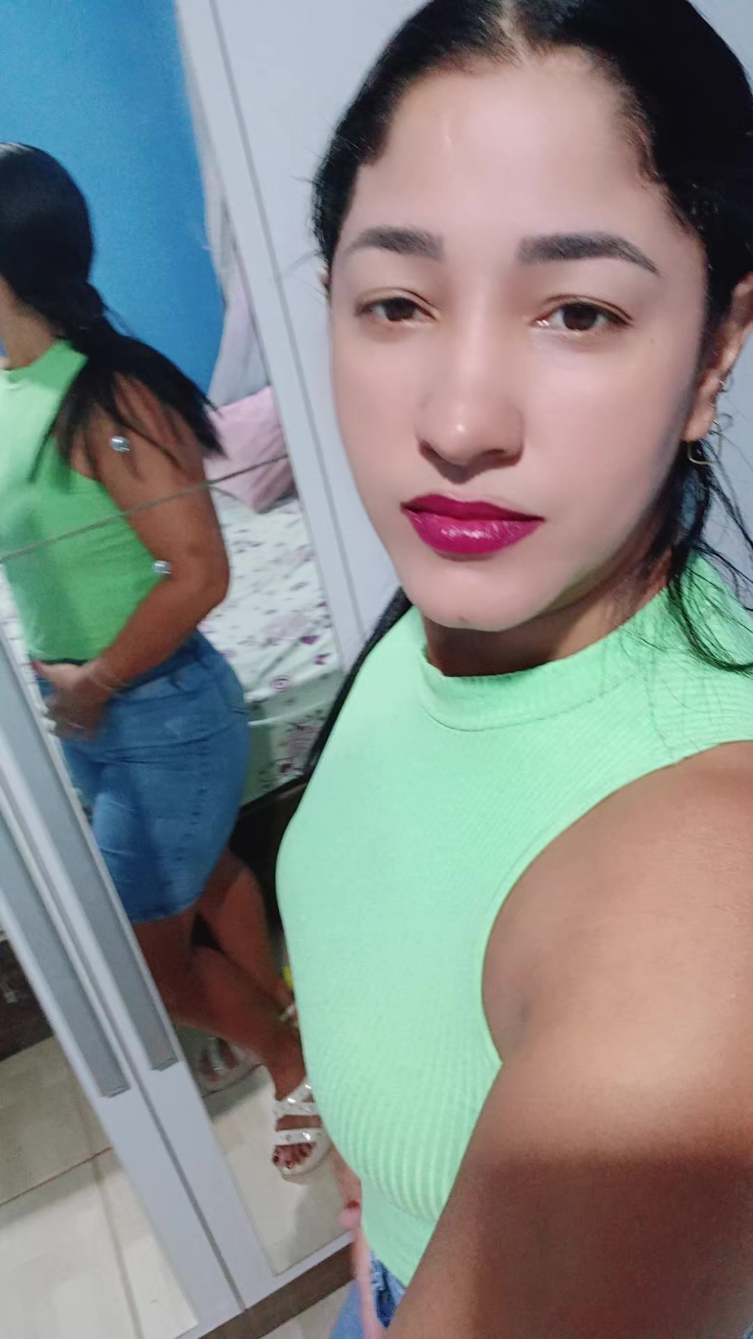 @janaina