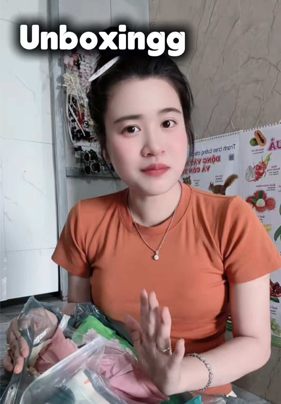 @Ngọc Ngọc- Mẹ 2 c&ocirc;ng ch&uacute;a