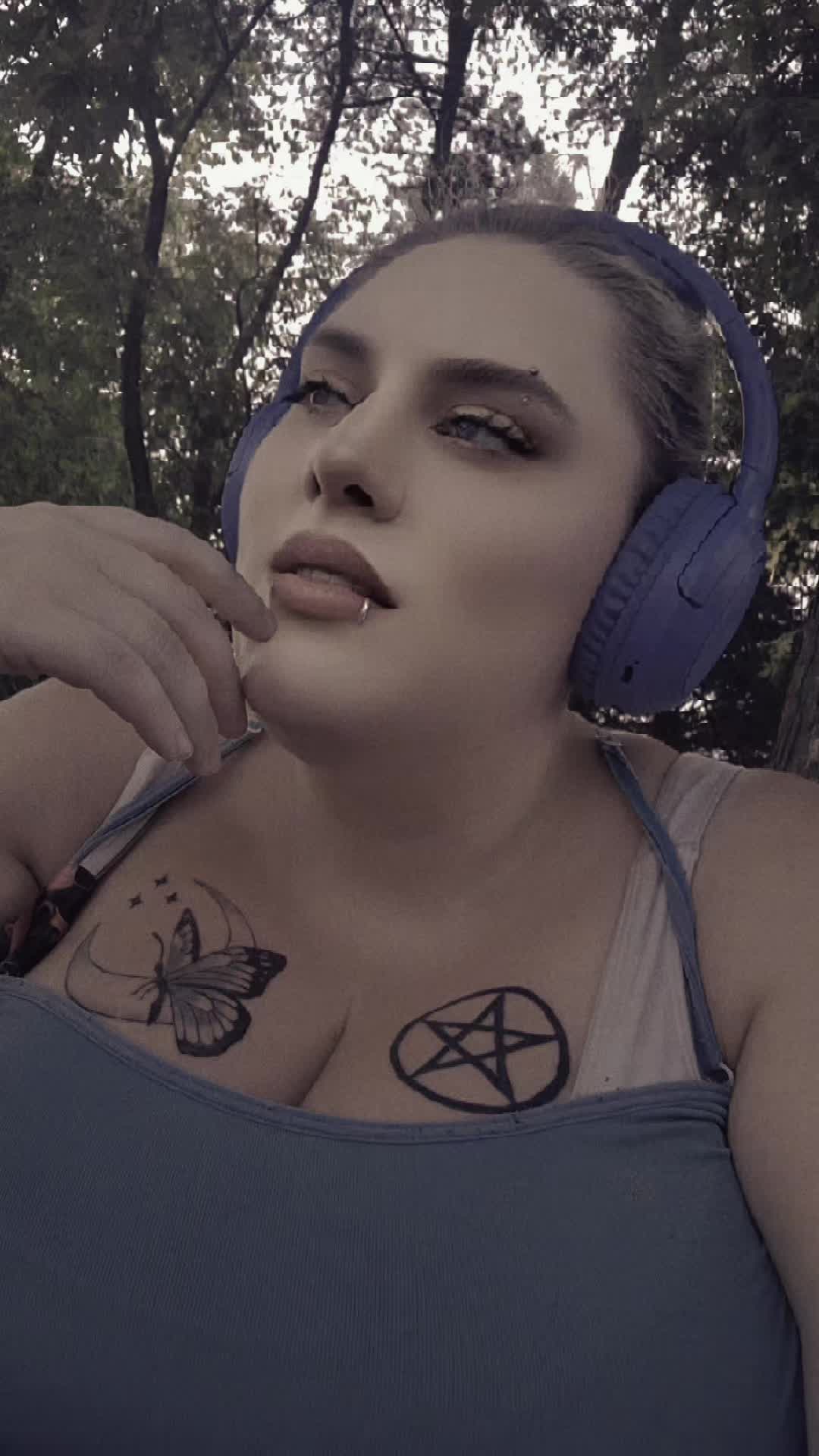 @rainbow_bish420