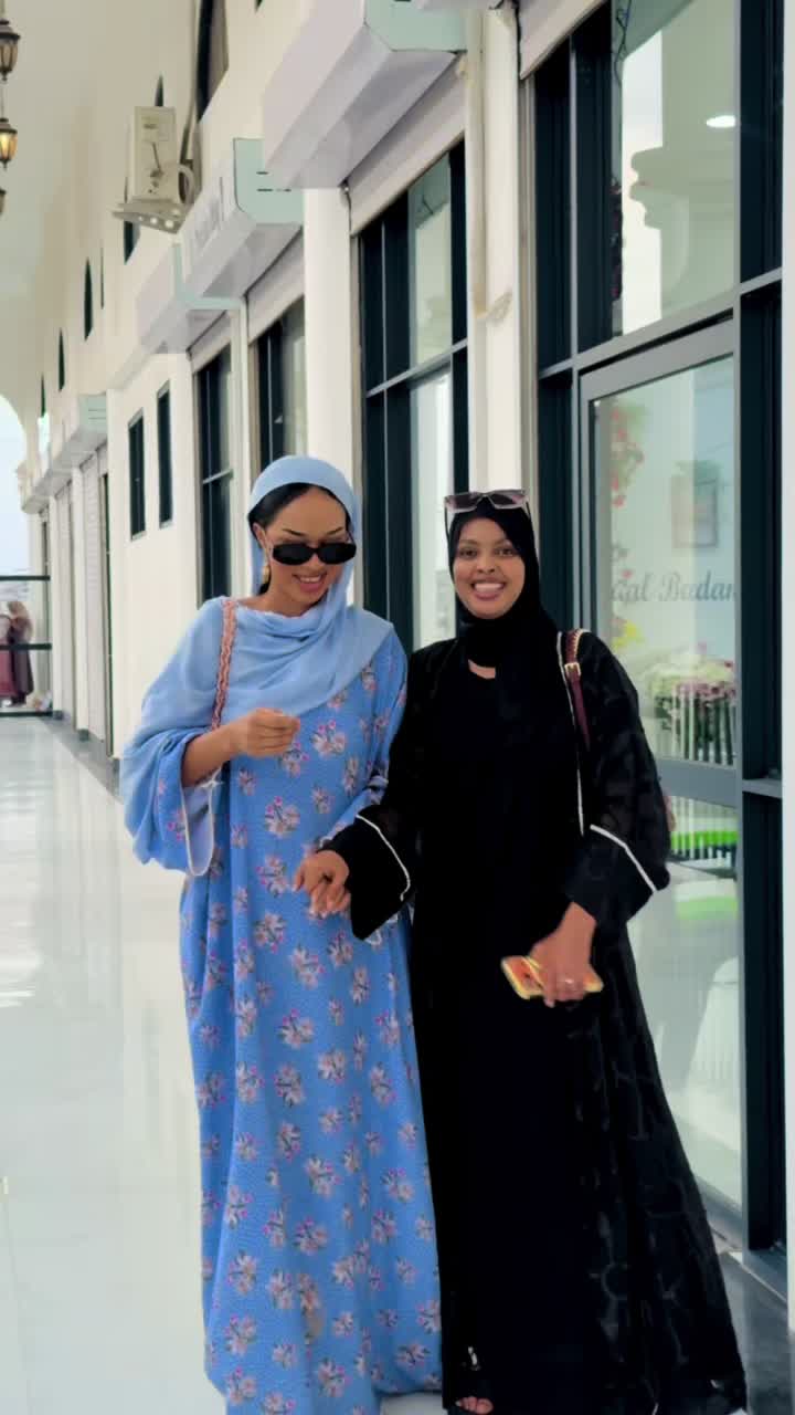 @Fadumo Riyaad