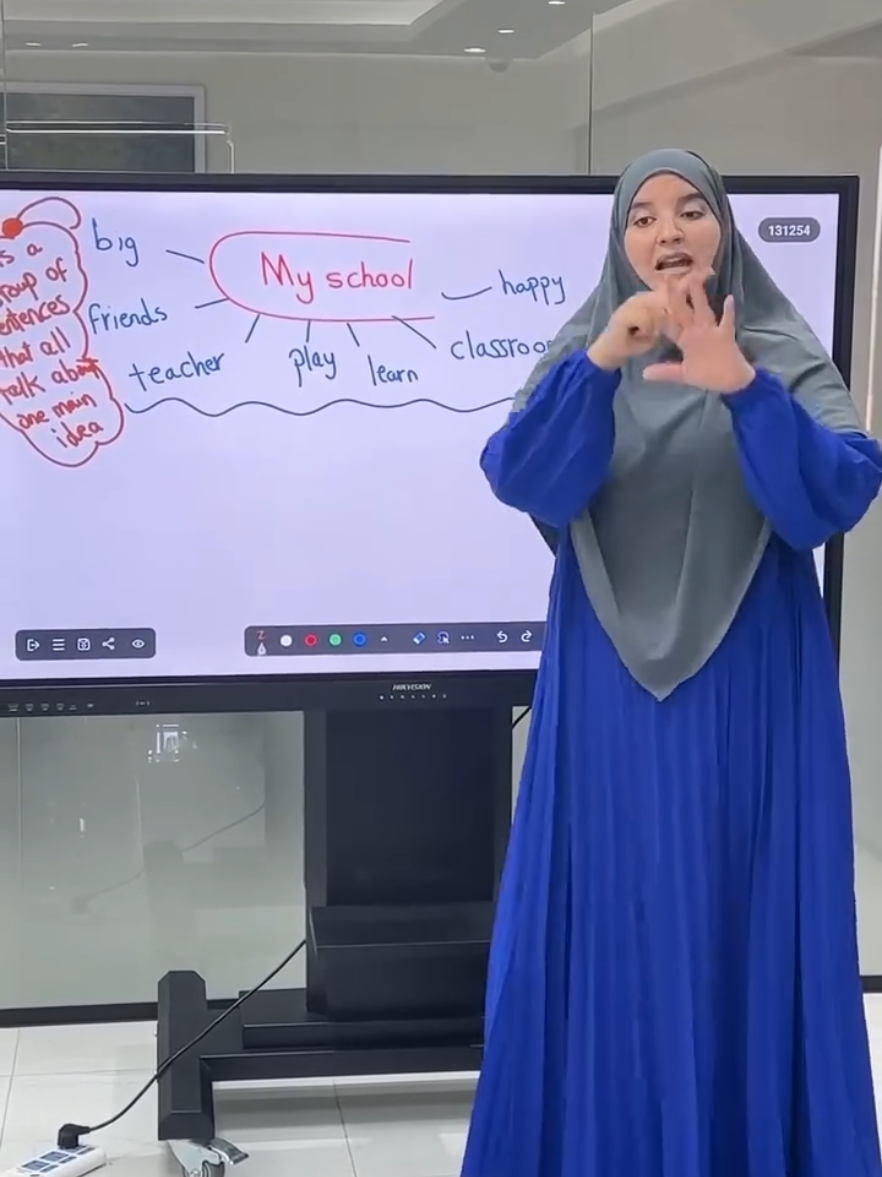 @English with Amira Rashad