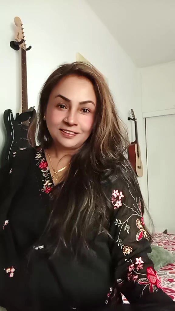@Gayatri Rai💎
