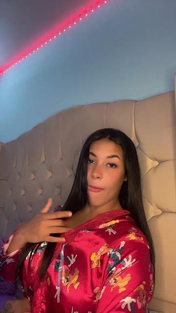 @argelis la flaca 🥺🇻🇪🇵🇪🌈