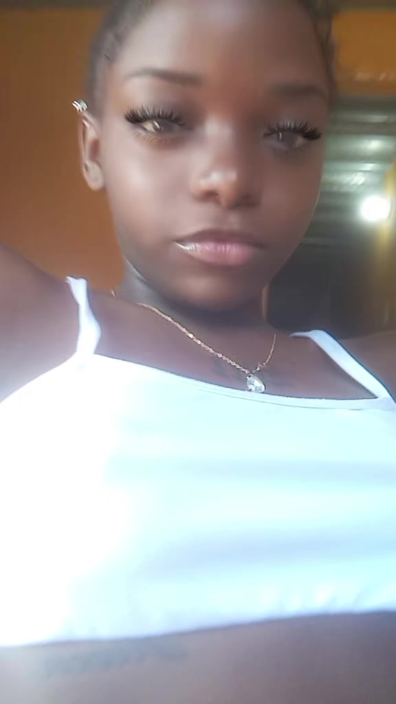 @Morocha 🫦.