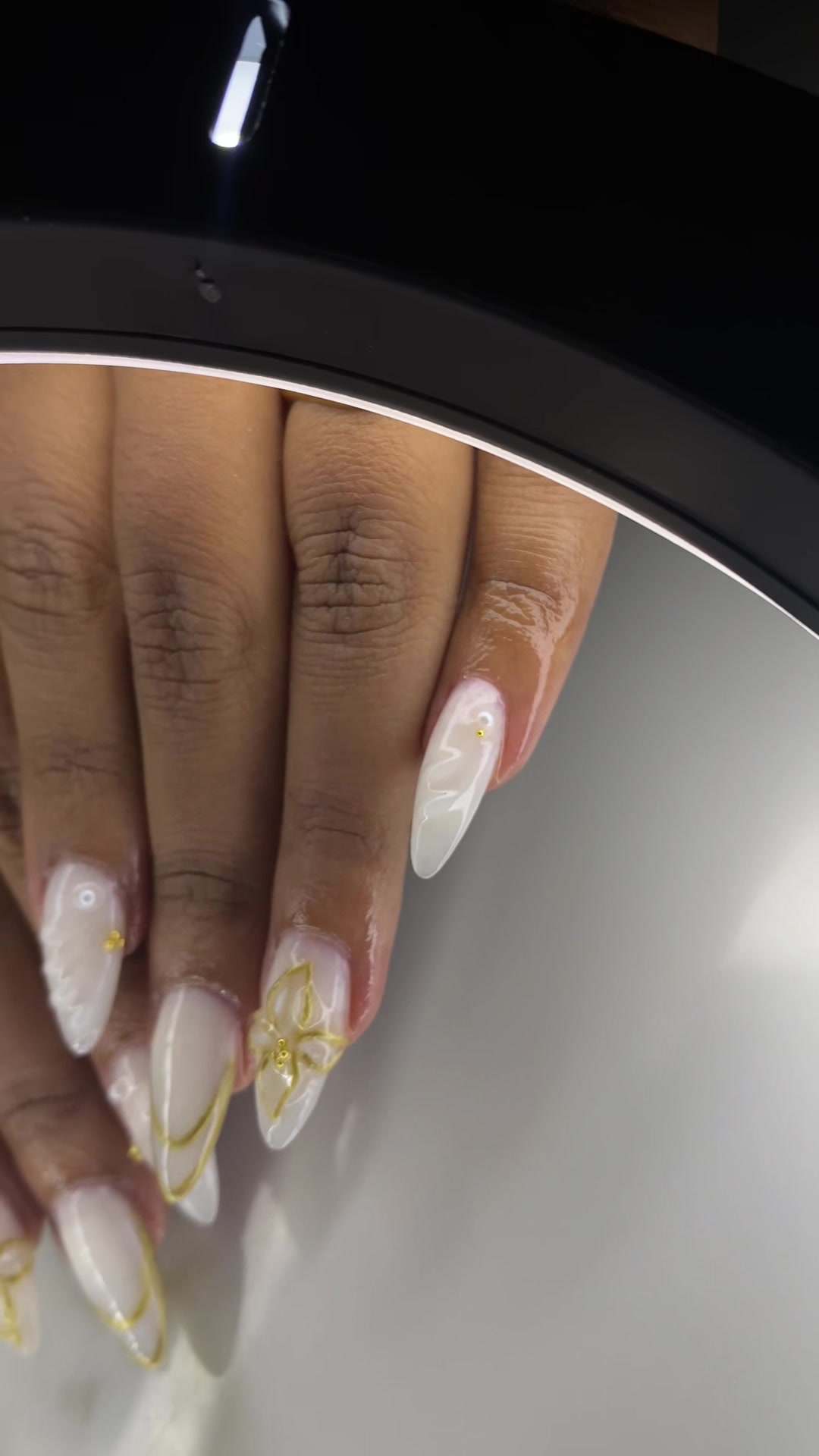 @minta_nails_