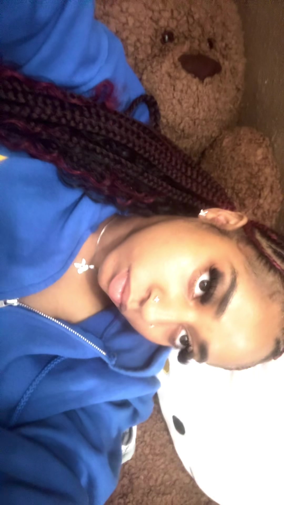@PrettiNicky_