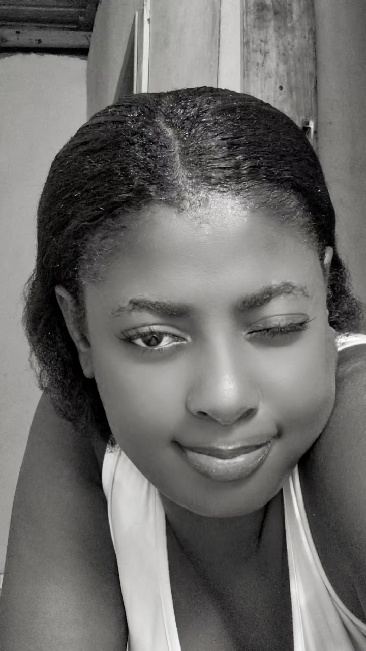 @sherloo la courageuse