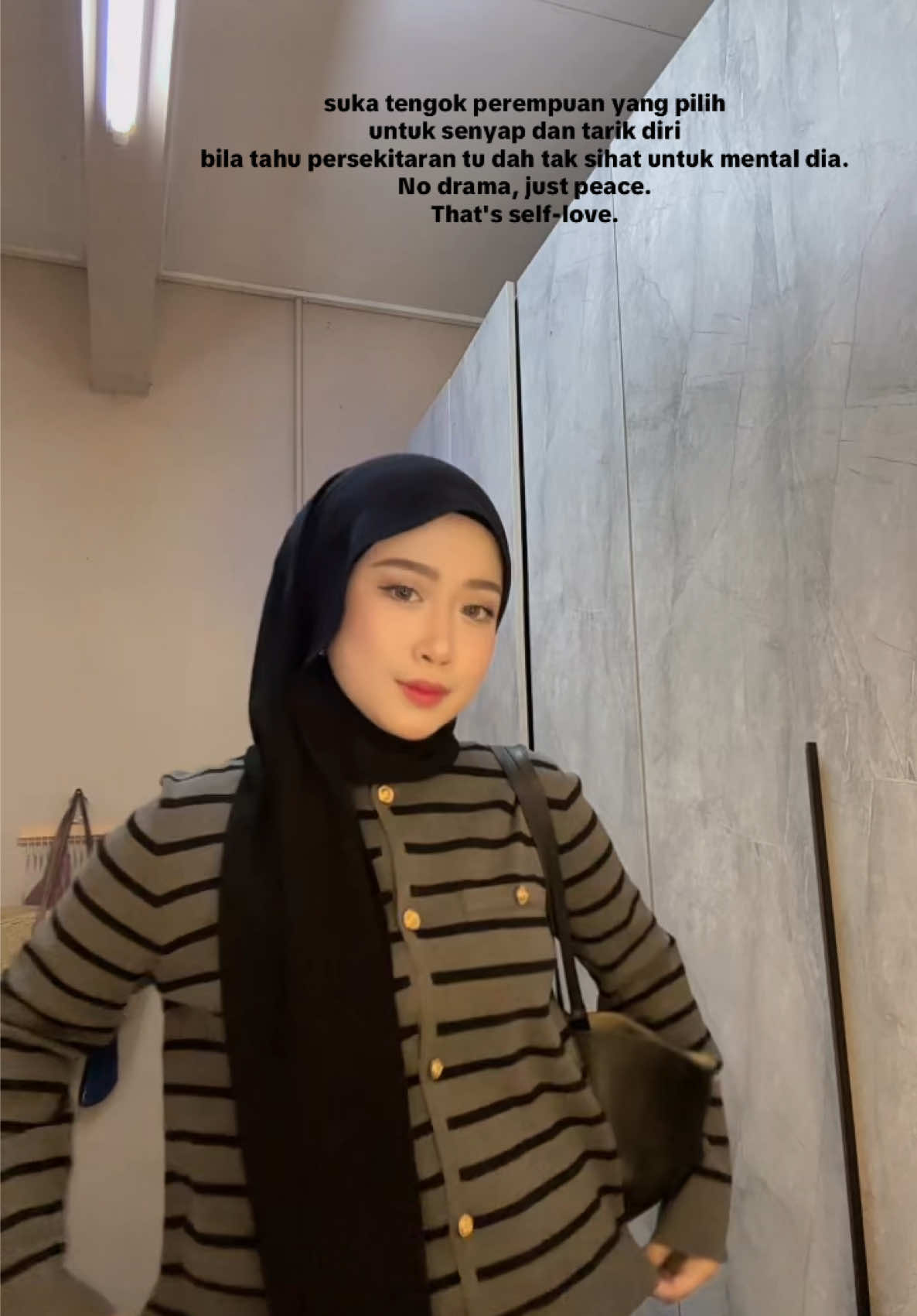 @Elvinaa.co