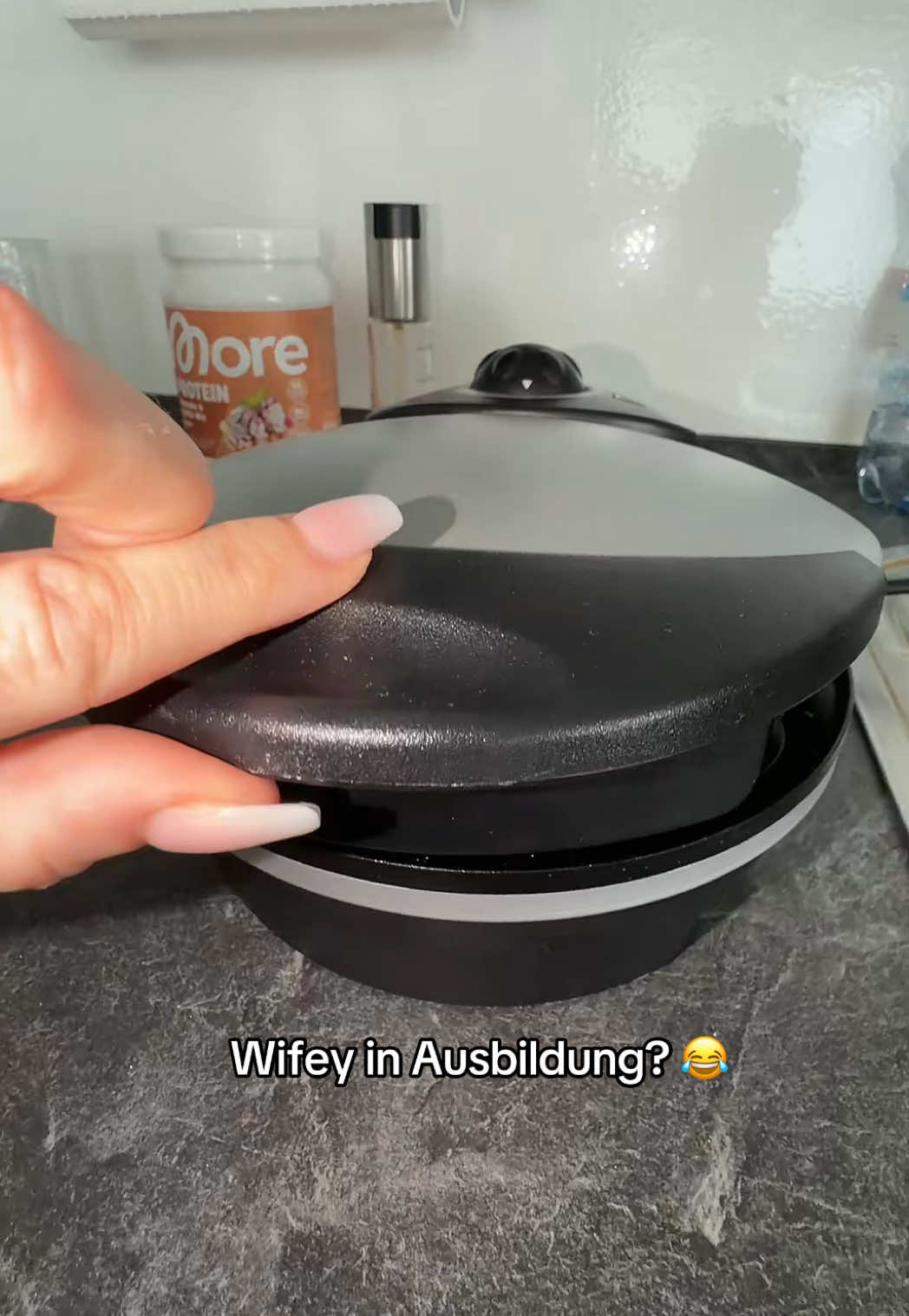 @Laraiza
