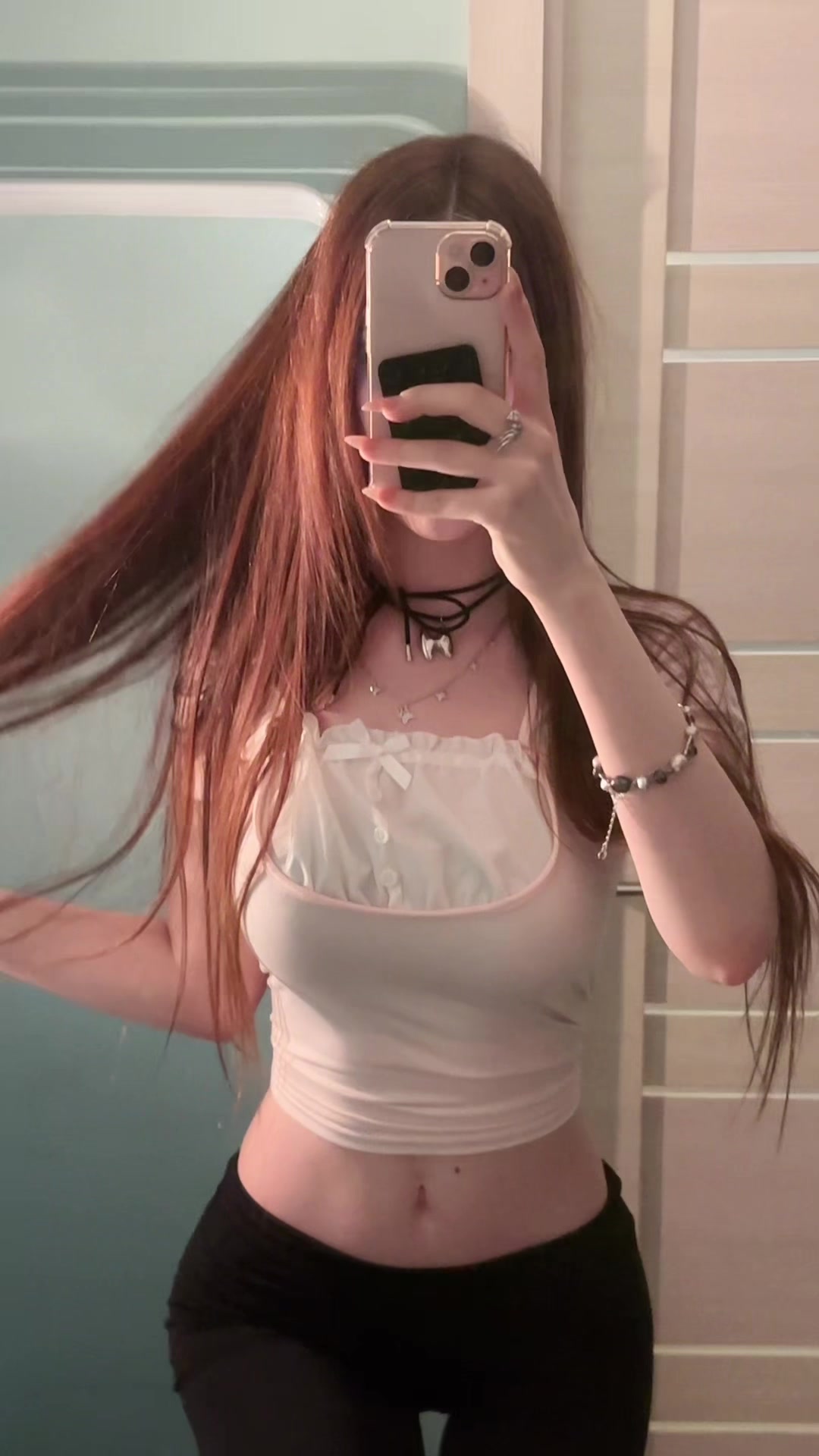 @nikaswiftik