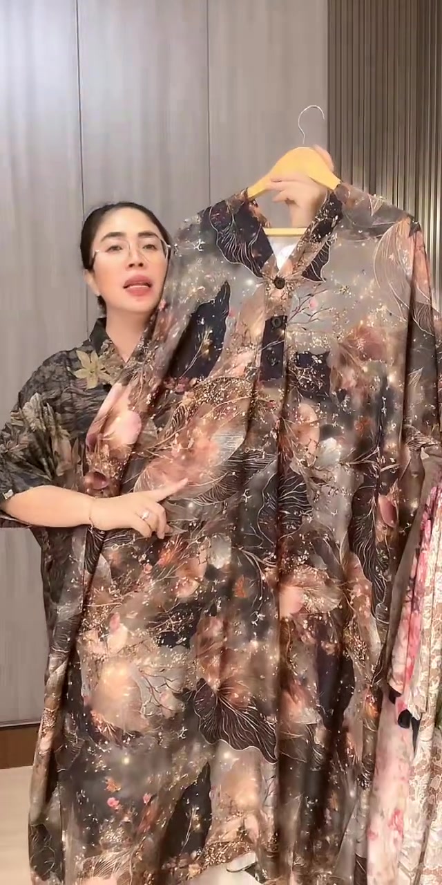 @Shaundra.shop