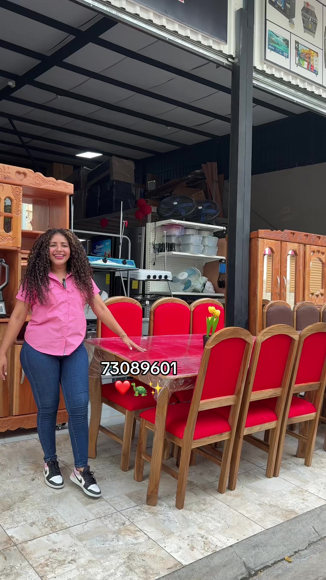 @comercial la nueva oficial1